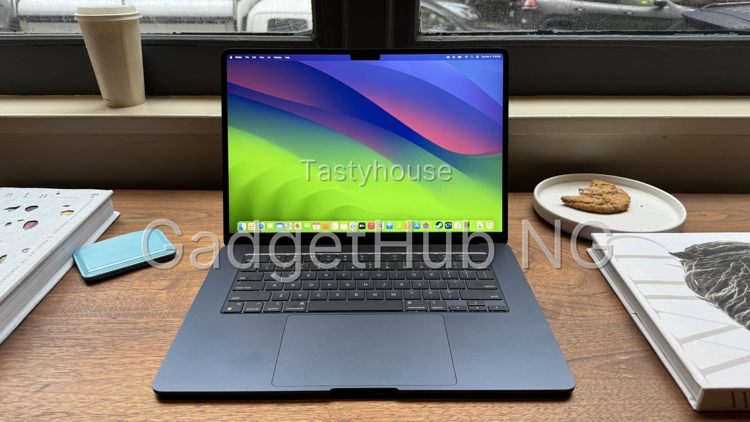 MacBook Air M3 — 13″ 16GB