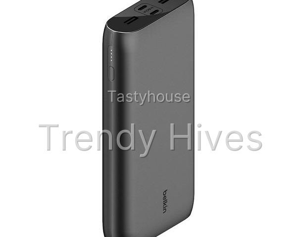 BELKIN BELKIN BoostCharge 26000 mAh Portable Power Bank – Black