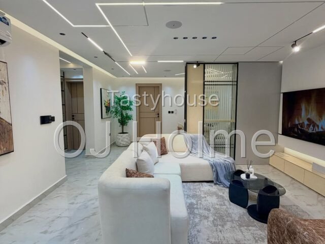5 Bedroom Duplex