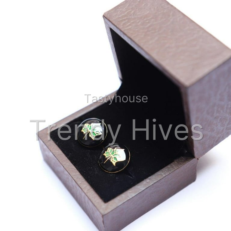 Unique style black and green enamel leaf pattern round sterling silver cufflinks for men