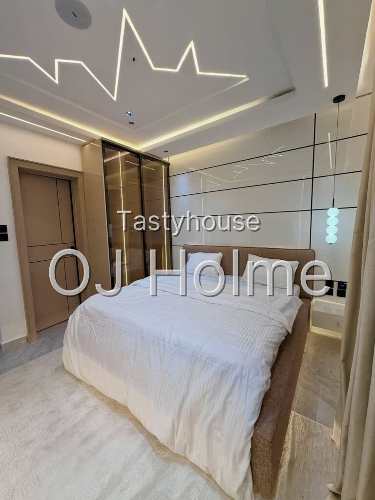 5 Bedroom Duplex