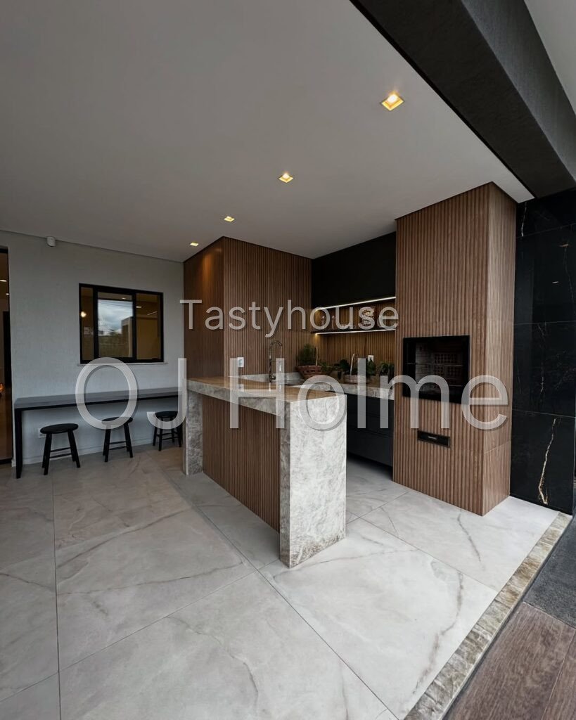 3 Bed Serviced Apartment