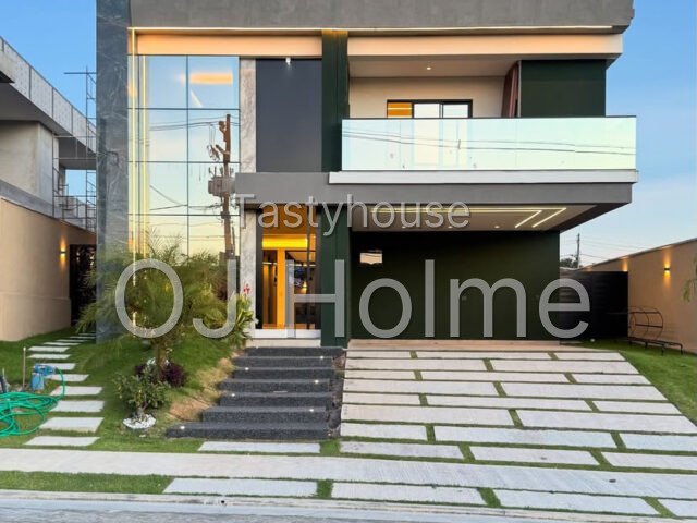 5 Bedroom Duplex
