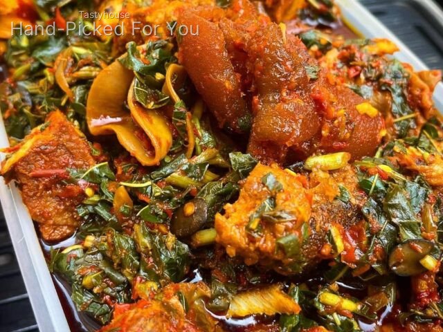Assorted Efo Riro with plenty of Ponmo and Eja Kika (2.5L)