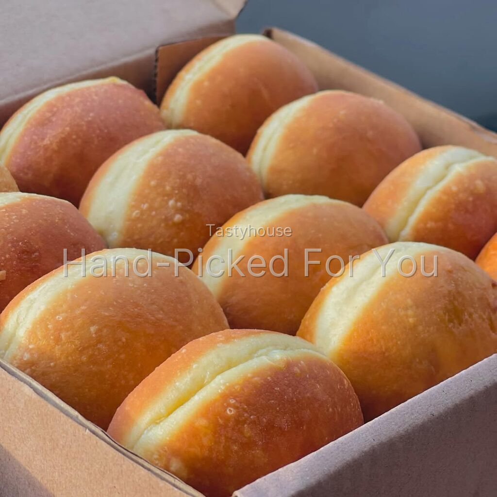 Box of 6 doughnuts