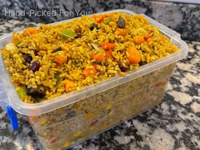 2.5Litres of yummy fried rice and soft fried beef