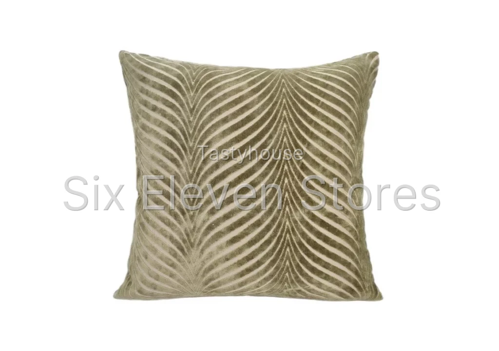 Rada Large Cushion