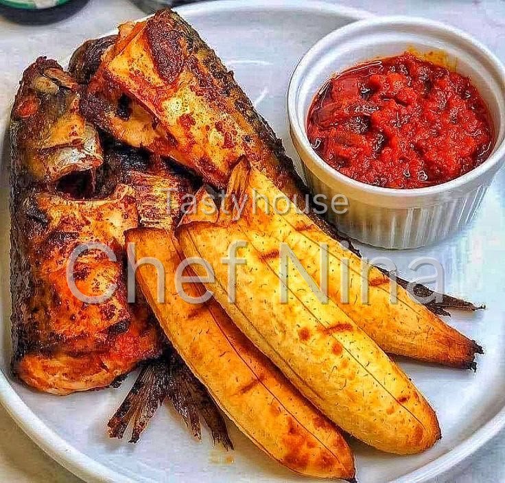 Bole Platter with Grilled Fish, Plantain & Sauce