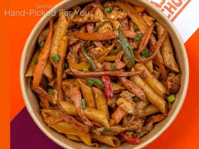 BILLIONAIRE’S PENNE PASTA (WITH CHICKEN AND SAUSAGE)