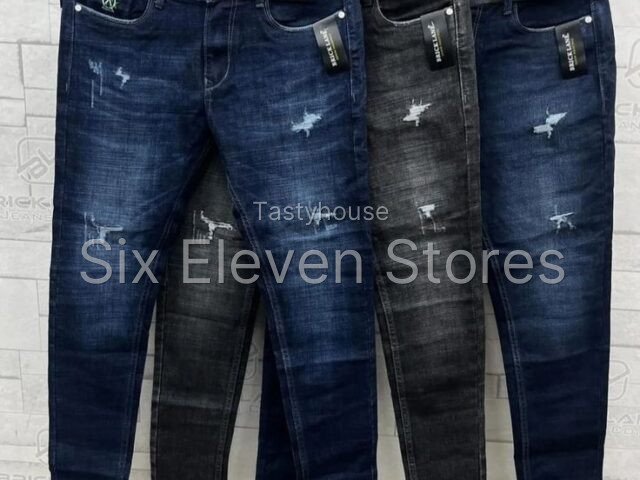 Men’s Classic Slim Fit Denim Jeans