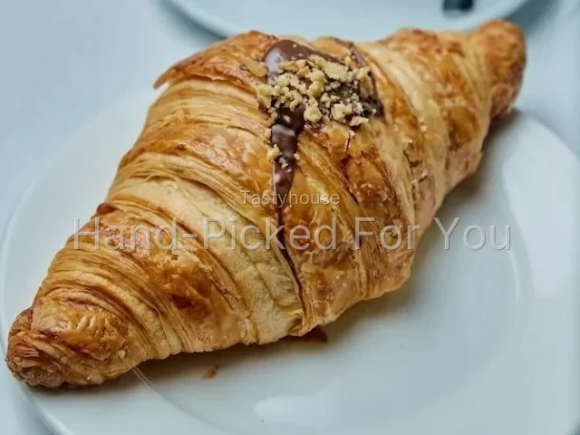 Croissant Nutella
