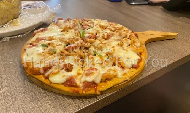 Chicken & Sausage Pizza