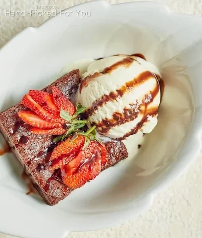 Chocolate Brownie with Vanilla Ice Cream